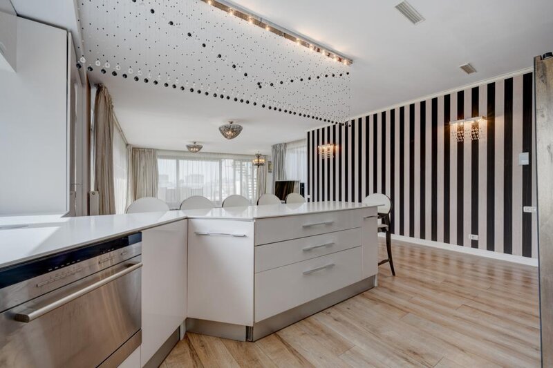 Piata Romana, Aurel Vlaicu, penthouse, 181.35 mp,